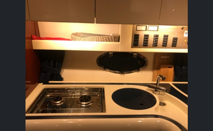 Fairline 37 Targa-kuva-9